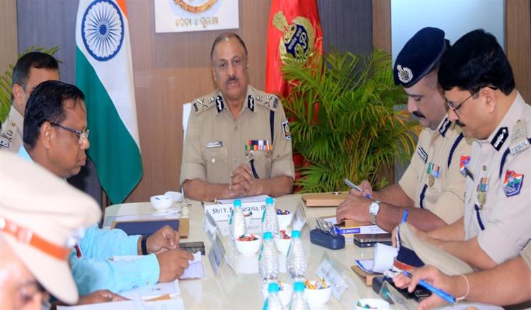 Bisforana:State-level-meeting-of-Railway-Safety-Committee-held-at-DGPs-camp-office
