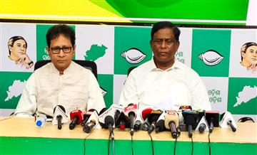 Bisforana:Innocent-farmers-are-being-victimized-by-the-honeymoon-between-the-government-and-the-miller