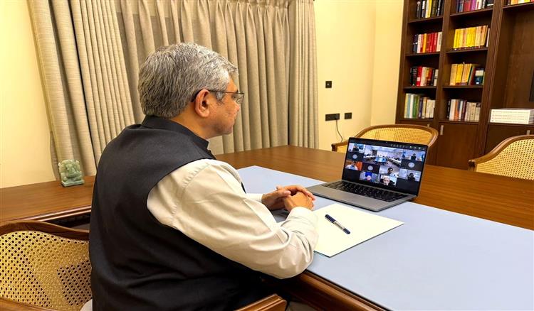 Bisforana:MoU-signed-between-Odisha-Government-Intel-and-3DGS-to-bring-substrate-manufacturing-technology-to-India