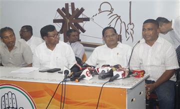 Bisforana:PCC-President-holds-talks-with-farmer-leaders--Provide-immediate-assistance-to-affected-farmers