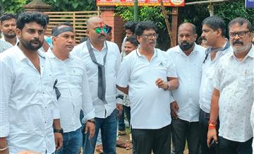 Bisforana:Senior-BJD-leader-meets-opposition-party-leader