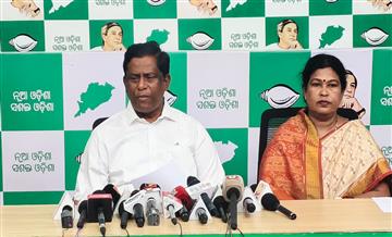 Bisforana:Soumya-Swain-murder-case-in-Balianta-His-lynching-in-front-of-police-is-a-naked-example-of-disastrous-law-and-order-situation-BJD