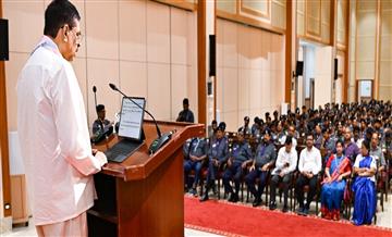 Bisforana:The-Governor-attended-the-state-award-ceremony-of-Scouts-and-Guides-of-India