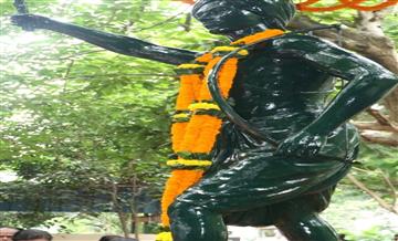 Bisforana:Tributes-to-martyr-Birsa-Munda-on-the-occasion-of-Shraddha-Diwas